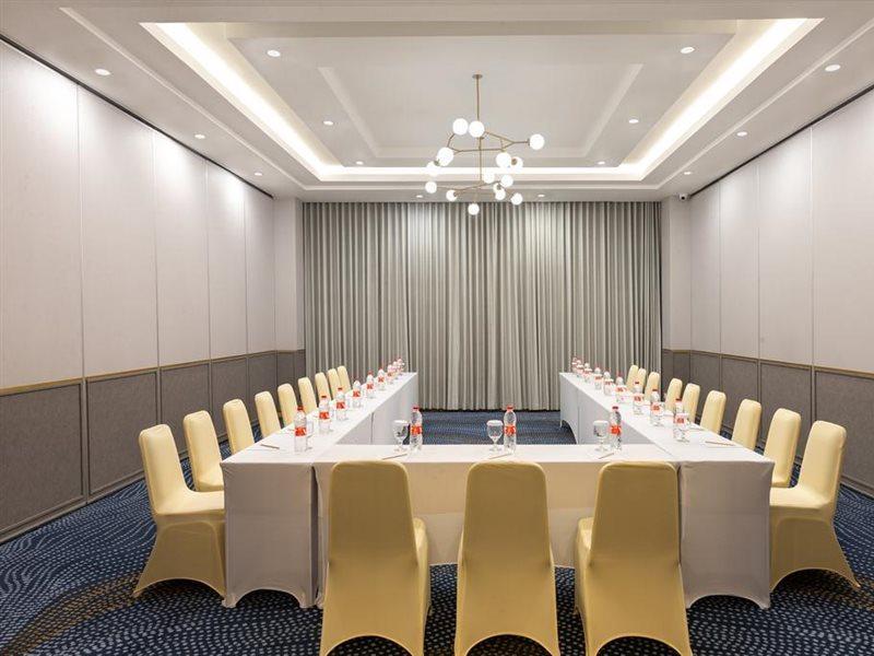 Hotel Santika Pasir Koja Bandung Buitenkant foto