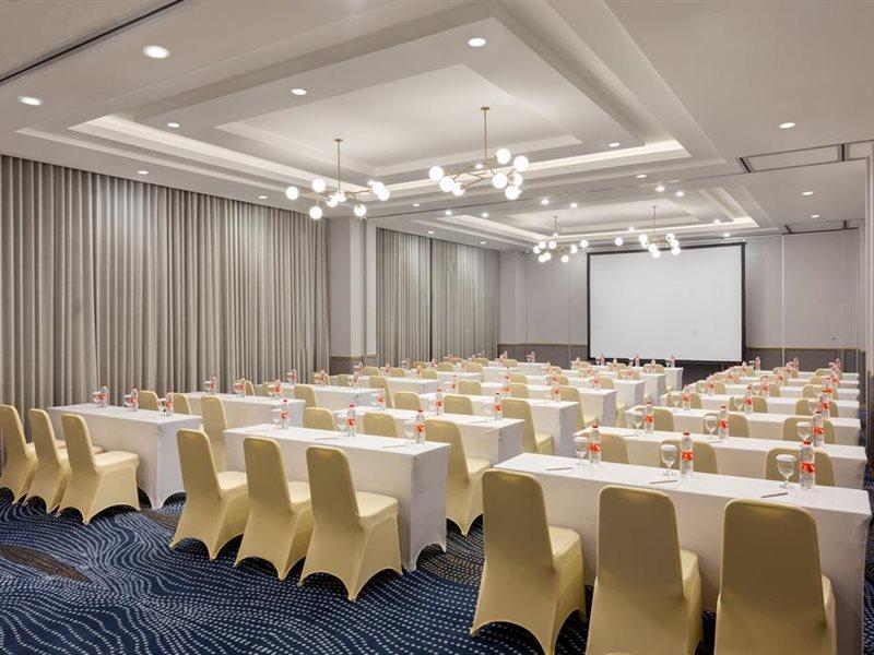Hotel Santika Pasir Koja Bandung Buitenkant foto