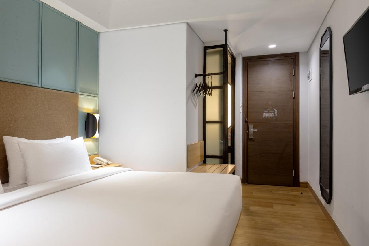 Hotel Santika Pasir Koja Bandung Buitenkant foto